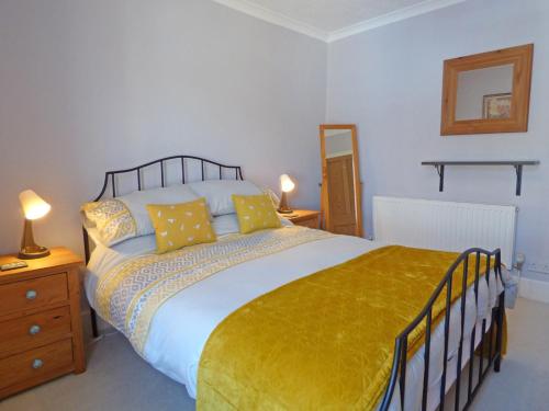 Giường trong phòng chung tại Longmoor