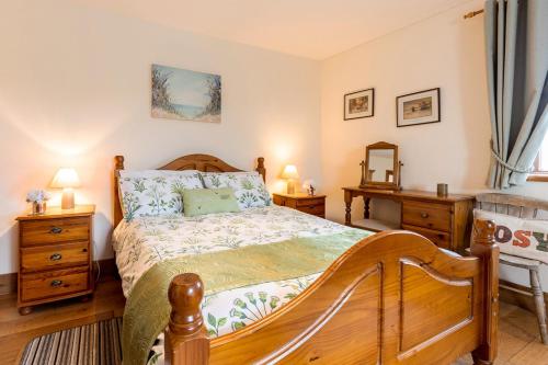 Postel nebo postele na pokoji v ubytování Shepherds Cottage