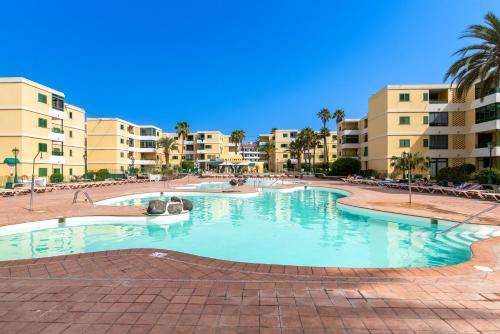 Las Olas Sea View