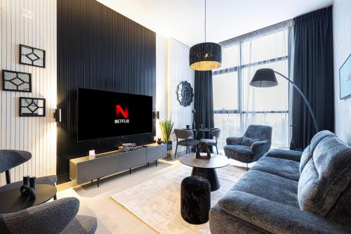 1BR Private Apartment in Center of Sharjah- Black Knight