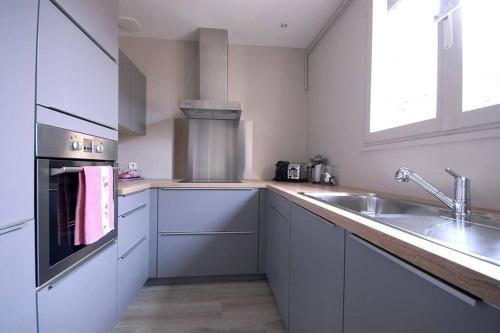 Η κουζίνα ή μικρή κουζίνα στο Once upon a Time, luxury appart, 8 guests, 3BR