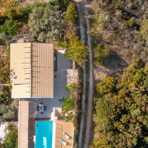Kolam renang di atau dekat dengan manèas exclusive new luxury villa