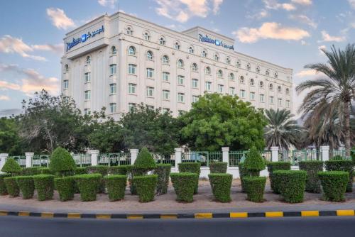 Zahrada ubytování Radisson Blu Hotel, Muscat