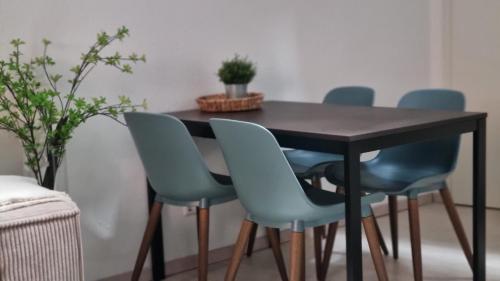 Φωτογραφία από το άλμπουμ του Wohnung im Zentrum von Göttingen στο Γκέτινγκεν