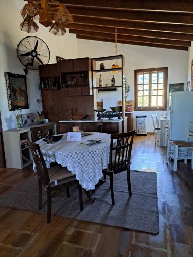 Traditional House in Neohori, Chios