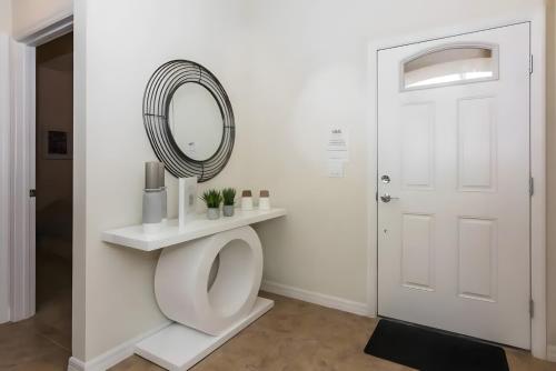 5BR Home w Pool - Windsor at Westside 8890GC photo 13
