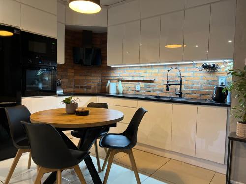 Billede fra billedgalleriet på Apartament z ogródkiem, blisko centrum i Zielona Góra