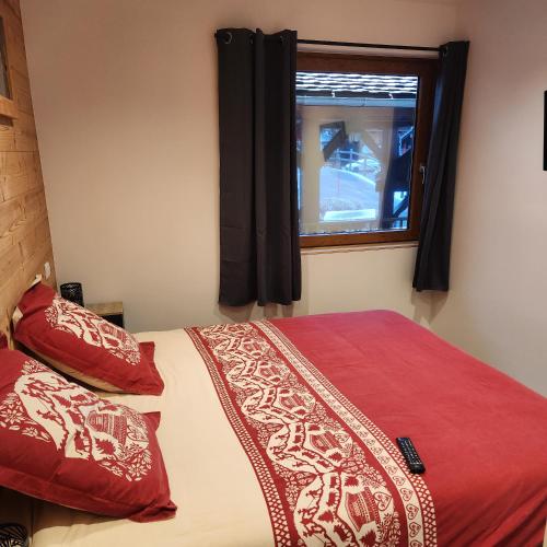 Nouveau !LE CHOUCAS appartements au centre de Chatel avec parking couvert
