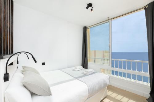 Beachfront PH Studio with amazing views RDR357