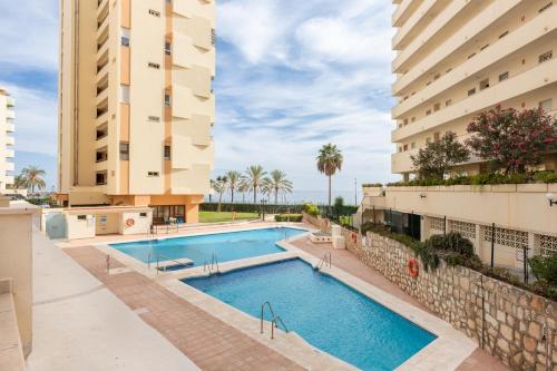 Beachfront PH Studio with amazing views RDR357