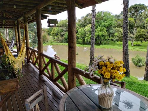 Taman di luar Pousada Recanto dos Pôneis Rio Rufino Urubici