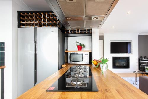 Elegant 2bd Flat in Brighton Marina - Free Parking photo 21