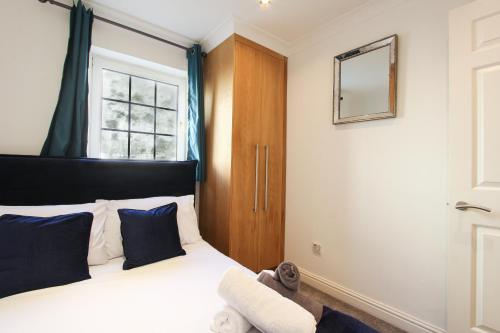 Elegant 2bd Flat in Brighton Marina - Free Parking photo 25