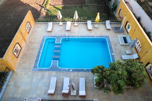 Bazén v ubytování Jewel Howard Carter Hotel nebo v jeho okolí