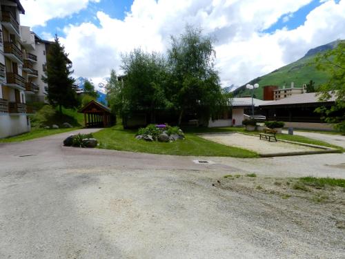 Meije 13: Grand duplex proche télésiège, vue panoramique