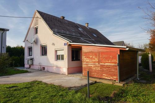 Spacious House with 5 rooms
