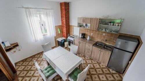 Η κουζίνα ή μικρή κουζίνα στο Vacation home Ivan