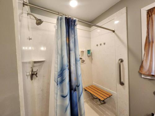 Et badeværelse på Wellington Cottage