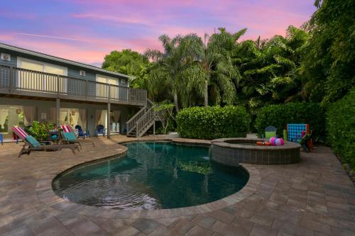 Kolam renang di atau dekat dengan Family Paradise with Pool in Crystal Beach