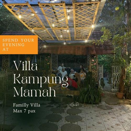 Gambar di galeri bagi Grandma house in the village with back garden di Bandung
