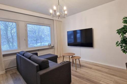 TV a/nebo společenská místnost v ubytování Villa Ruths Stay Kunta