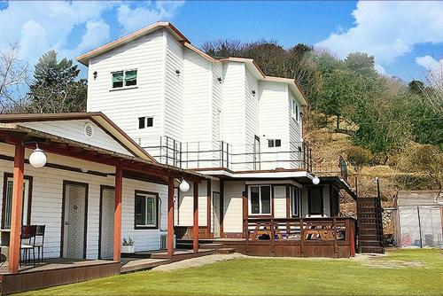 Budova, kde se penzion nachází