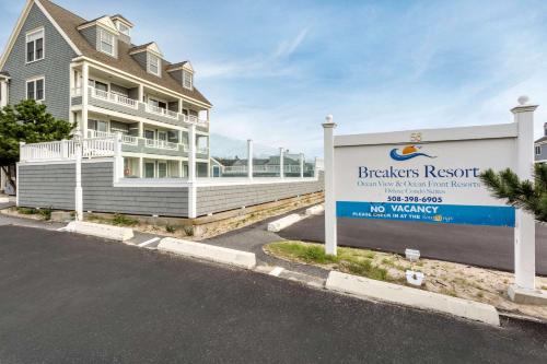 a building with a sign in front of it at Bluegreen Vacations The Breakers Resort, an Ascend Collection Resort in Dennis Port