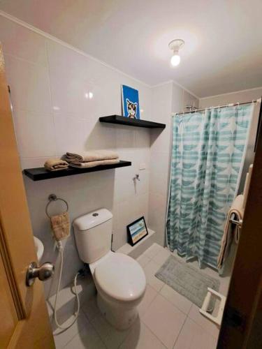 Gallery image of Mountain view apartment with balcony in Dumaguete