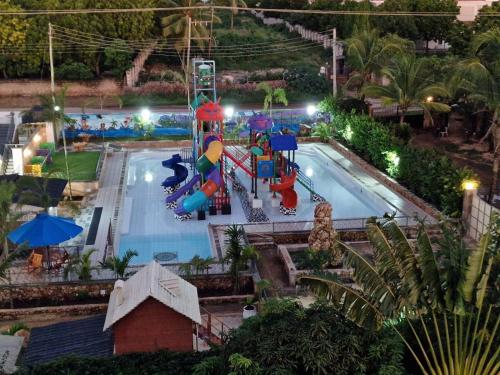 Bazén v ubytování Barizieum Nest 3BR Villa,Diani nebo v jeho okolí