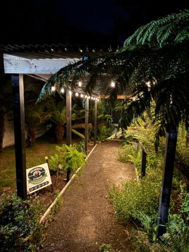 The Wombat Cottageにある庭