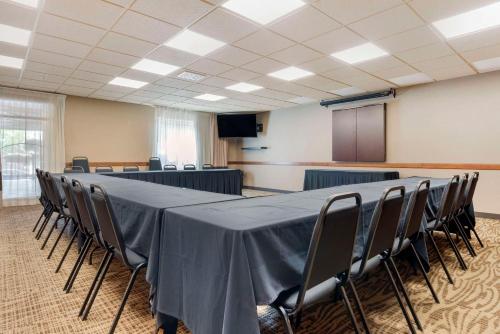 Konferenční prostory v ubytování Lift Bridge Lodge, an Ascend Collection Hotel
