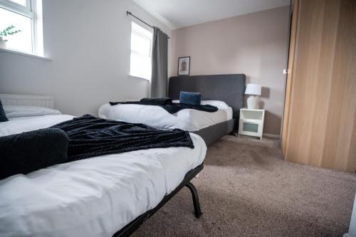 Stunning Cardiff Wharf View 4 Bed Free Parking photo 49