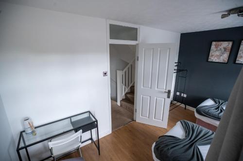 Stunning Cardiff Wharf View 4 Bed Free Parking photo 21