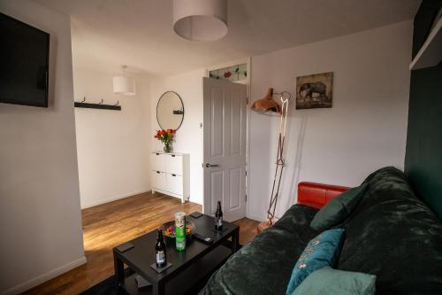 Stunning Cardiff Wharf View 4 Bed Free Parking photo 28