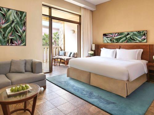 Sofitel Dubai The Palm Resort & Spa Image
