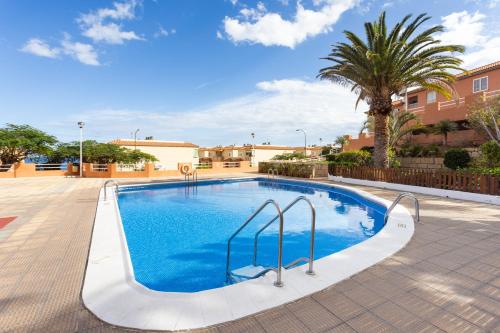 Home2Book Sunny Escape, Pool & Beach in Caletillas