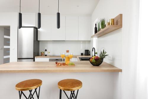 Dapur atau dapur kecil di Charming Villa with heated pool near Zadar