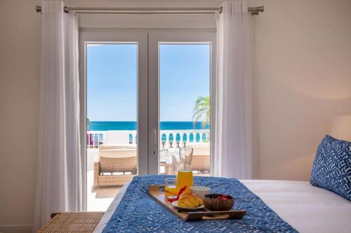 Beachfront Apartment Praia da Luz by Blue Diamond 23B