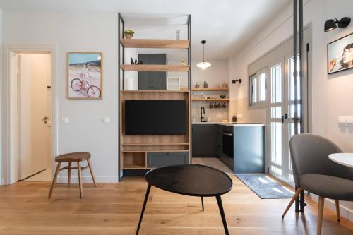 Acropolis View - 1BR Apartment