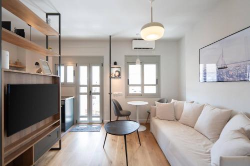 Acropolis View - 1BR Apartment