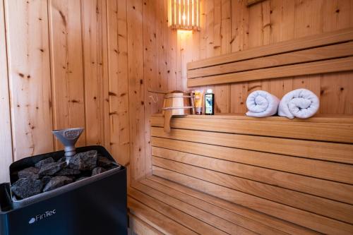 Afbeelding uit fotogalerij van Blue Lake House in Ferreira do Zêzere