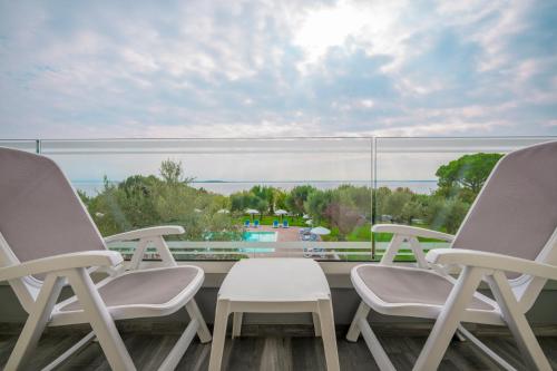 Balkón alebo terasa v ubytovaní Hotel Villa Paradiso Suite