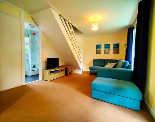 Χώρος καθιστικού στο Trevithick Cottage Sleeps 6 Dog Friendly Parking