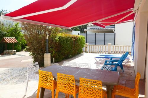 Photo de la galerie de l'établissement Grande Maison 200m de la plage à Bretignolles Mer plus piscines partagées, à Bretignolles-sur-Mer