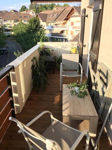 Photo de la galerie de l'établissement Le Romain-Appartement duplex de Standing à Annecy, à Annecy