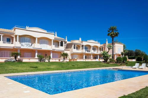 10 marinha - 2 Bed Apt at Praia da marinha