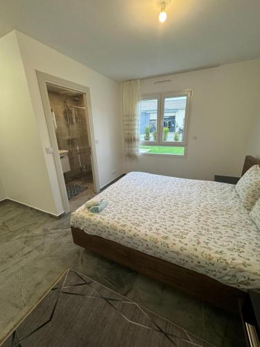 Postel nebo postele na pokoji v ubytování Maison Familiale 8 personne