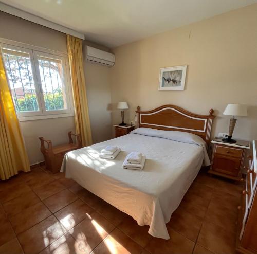 Postel nebo postele na pokoji v ubytování Marbella Villas