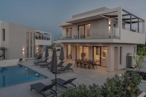 Πισίνα στο ή κοντά στο Kymothoe Elite Villas