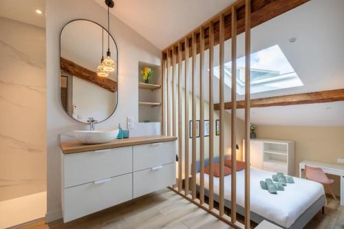 BRP Cannes Center, Sixteen-Bedroom Luxury House